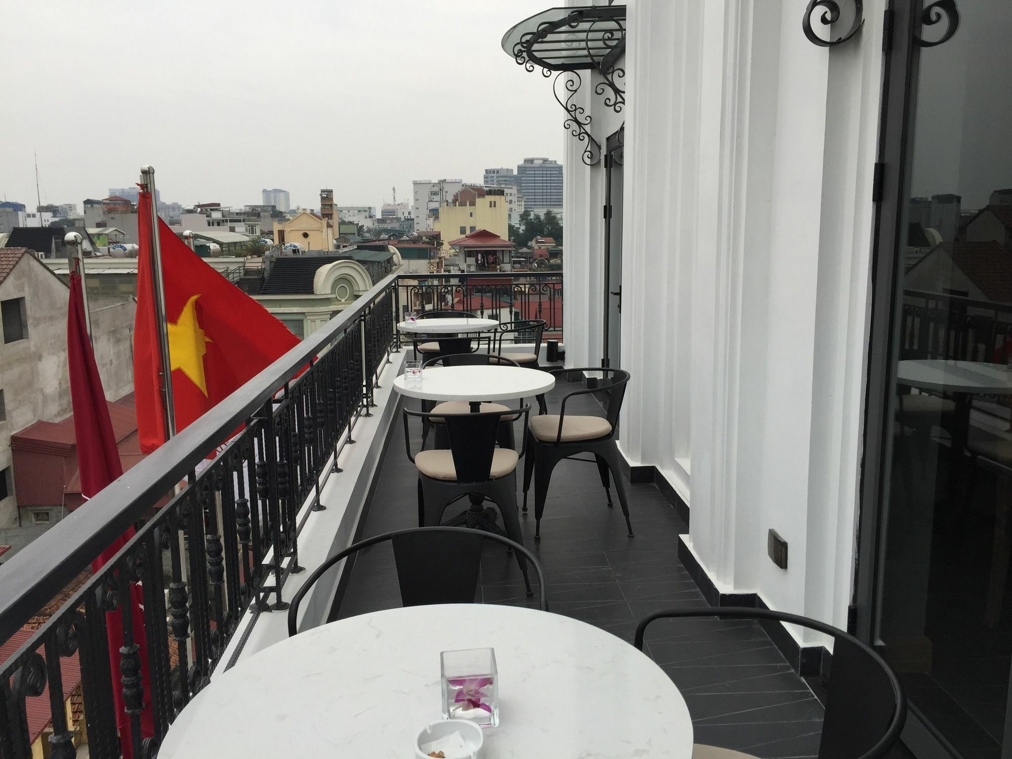 Bespoke Trendy Hotel Hanoi Eksteriør billede